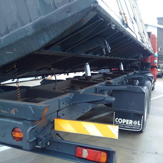 Usado 1981 VOLVO F10 320 10 tyres tipper