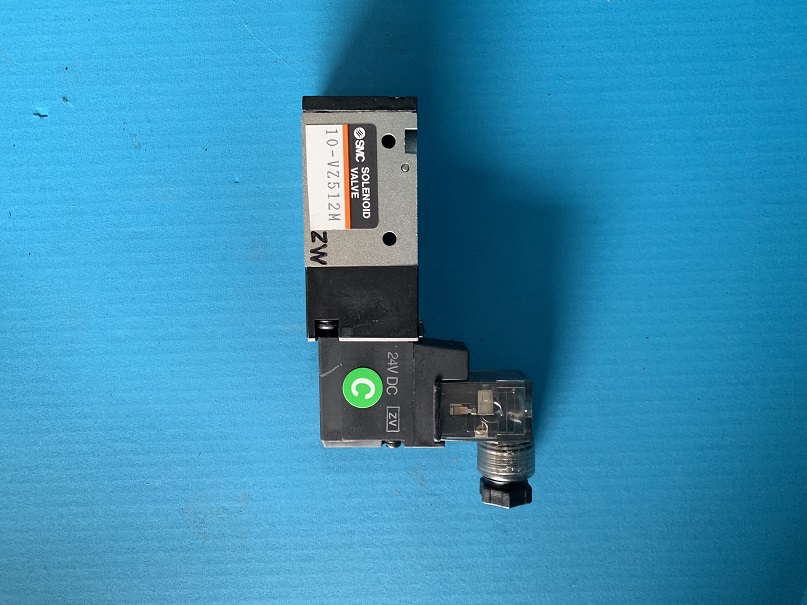 Used SMC Solenoid Valve 10-VZ512M