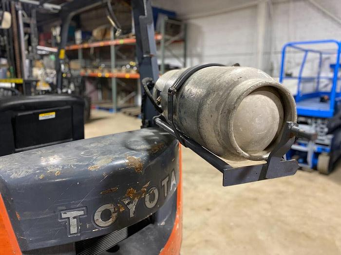 Used 2011 TOYOTA 8FGCU20