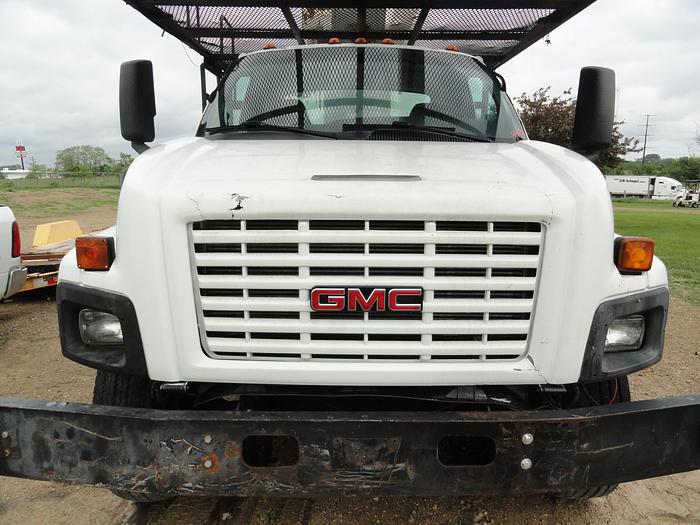 Used 2005 GMC / Terex TOPKICK C7500 /XT55