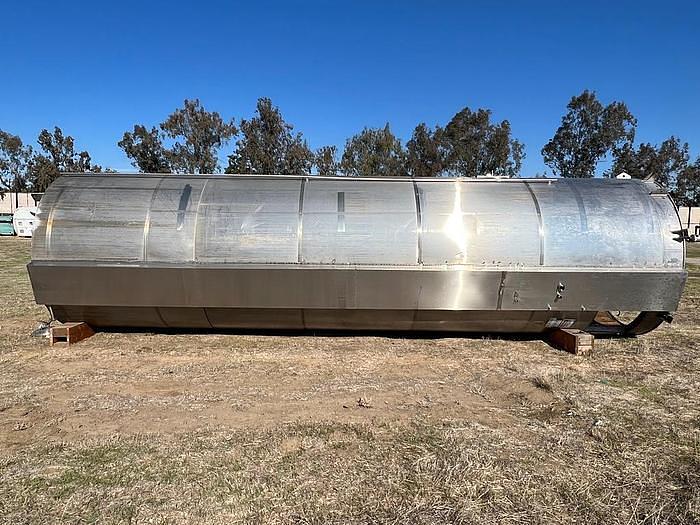 Used 10,000 GALLON CHERRY BURRELL VACUUM RATED TANK - S/S - JACKETED