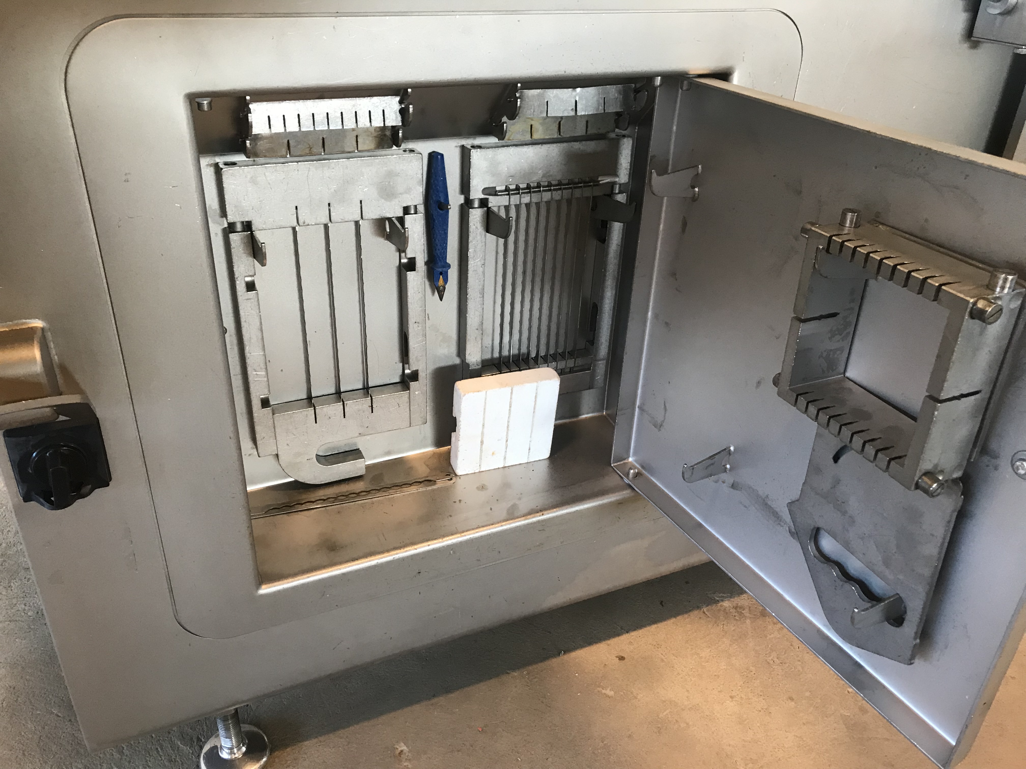 Begagnad Tärningmaskin Rühle SR 2 Turbo -2001