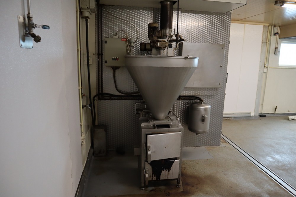 Used Spako smoke and cooking house