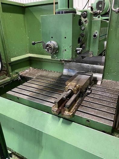 Used BRUGT CNC-STYRET VÆRKTØJSFRÆSER FABRIKAT MIKRON, MODEL WF31D