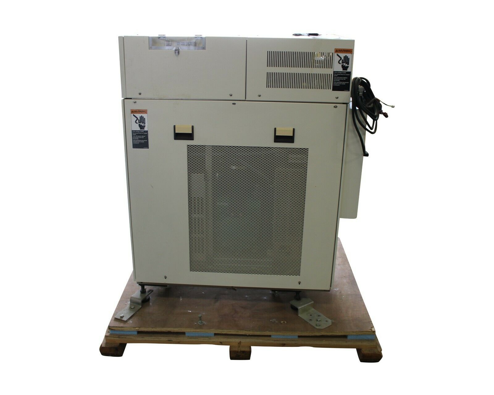 Used Tokyo Electron TEL THERMO GENERATOR CHILLER LIQ HFE-7200 D214