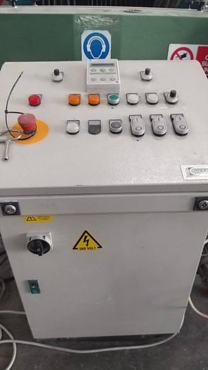 Usato Molatrice e Bisellatrice, INTERMAC GIEFFE modello Bilux 2 E - per vetri sagomati