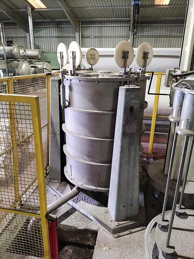 Used NOSEDA YARN DYEING 