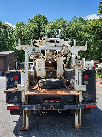 Used 1992 Smeal 5T Pump Hoist