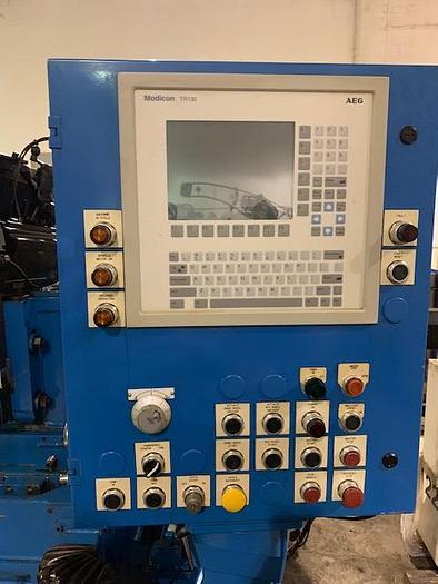 Used CINCINNATI MODEL 220-8 CENTERLESS GRINDER WITH PLC CONTROLS