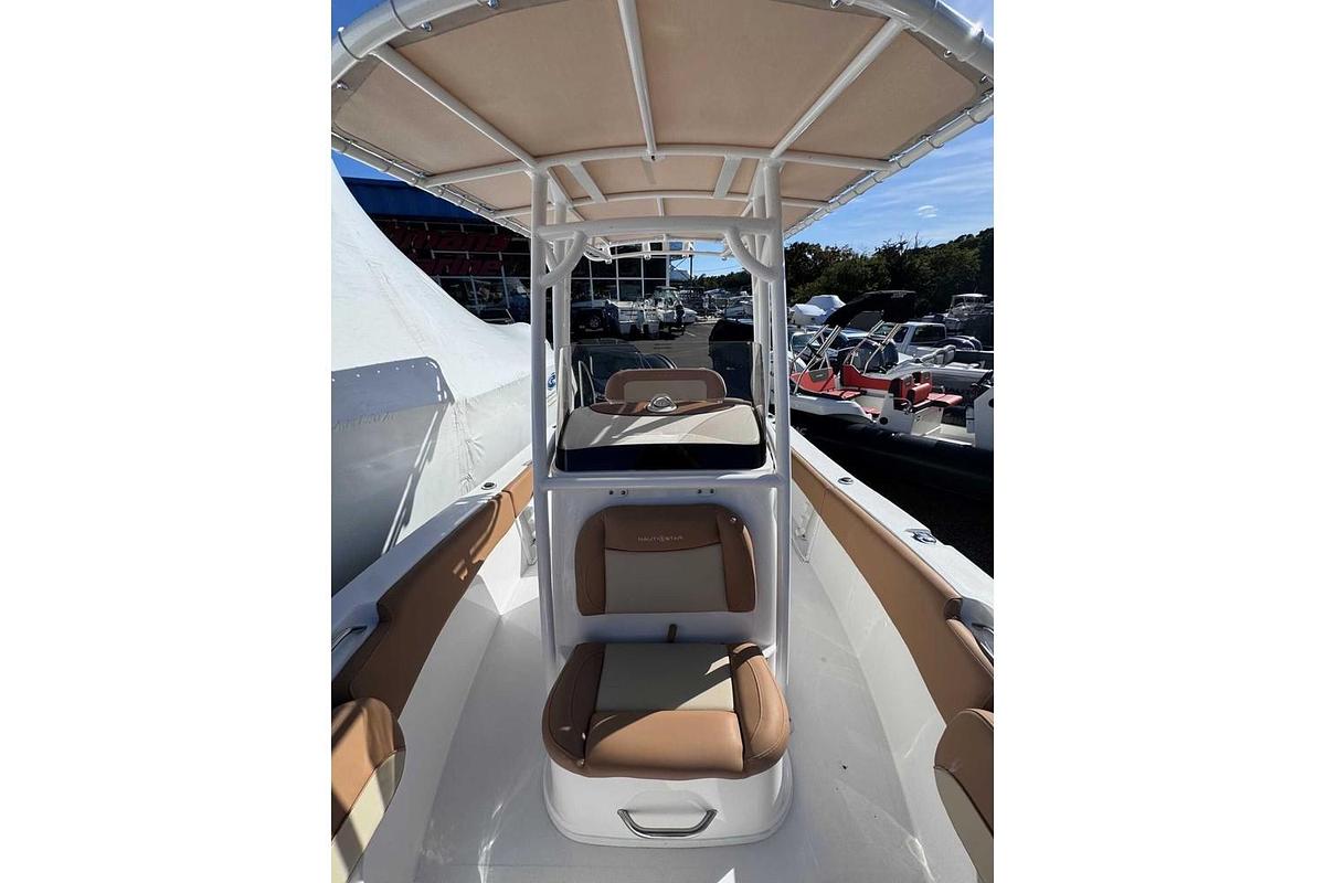 2025 NauticStar 212 Legacy