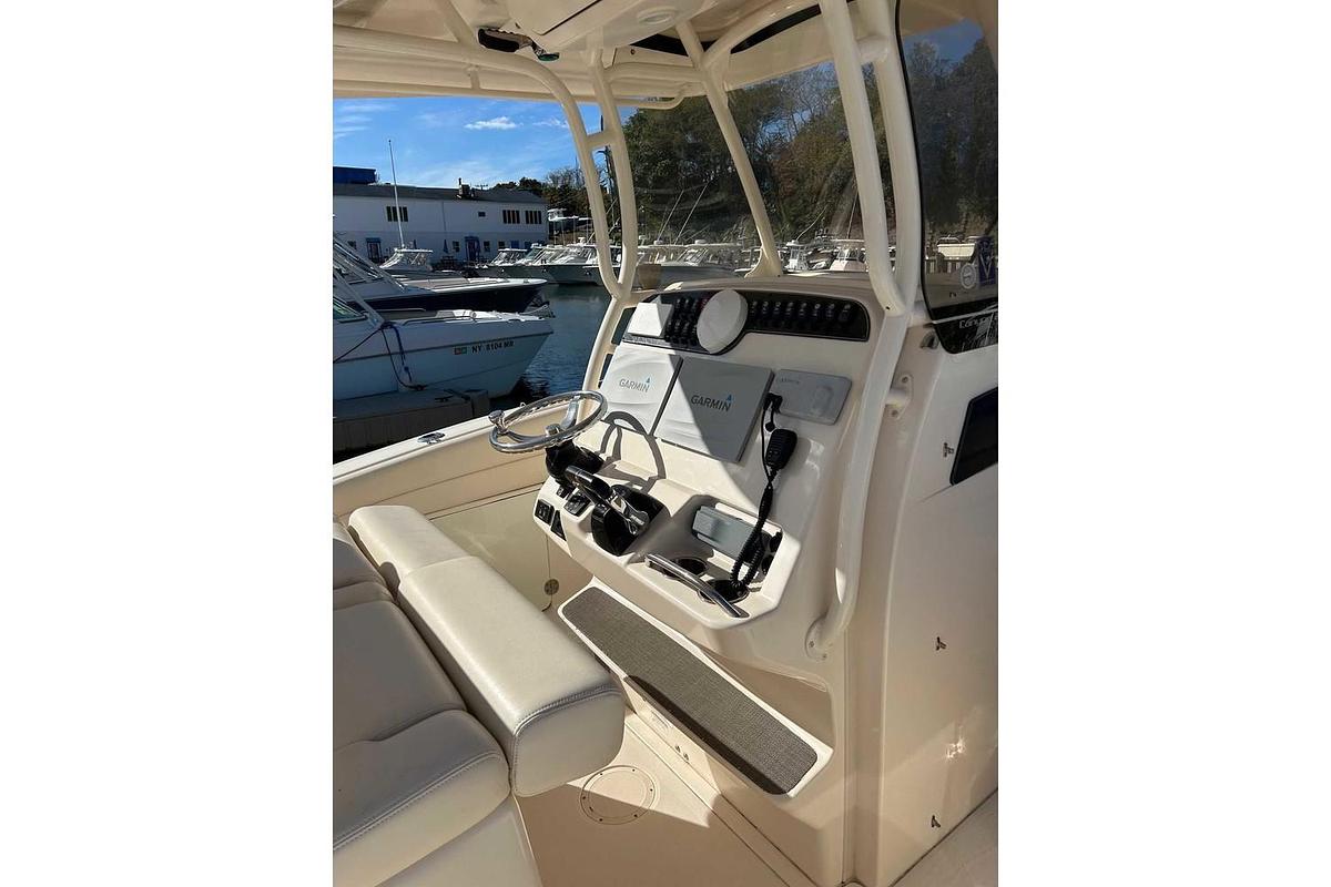 Used 2017 Grady-White Canyon 271