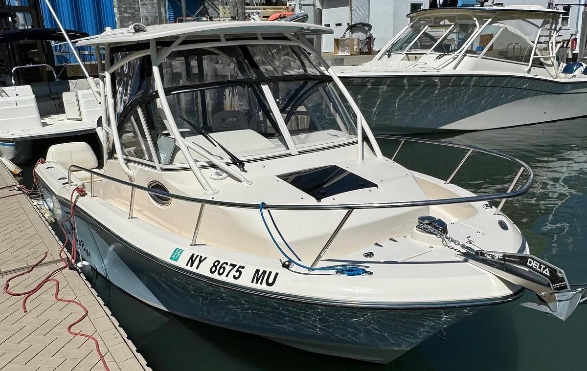 Used 2023 Grady White 218 Adventure with Yamaha F250 IDES