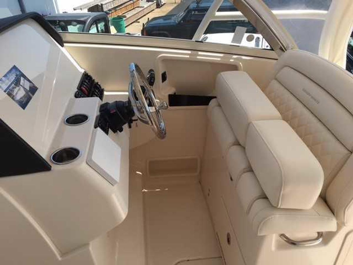 Used 2019 Grady-White Freedom 325