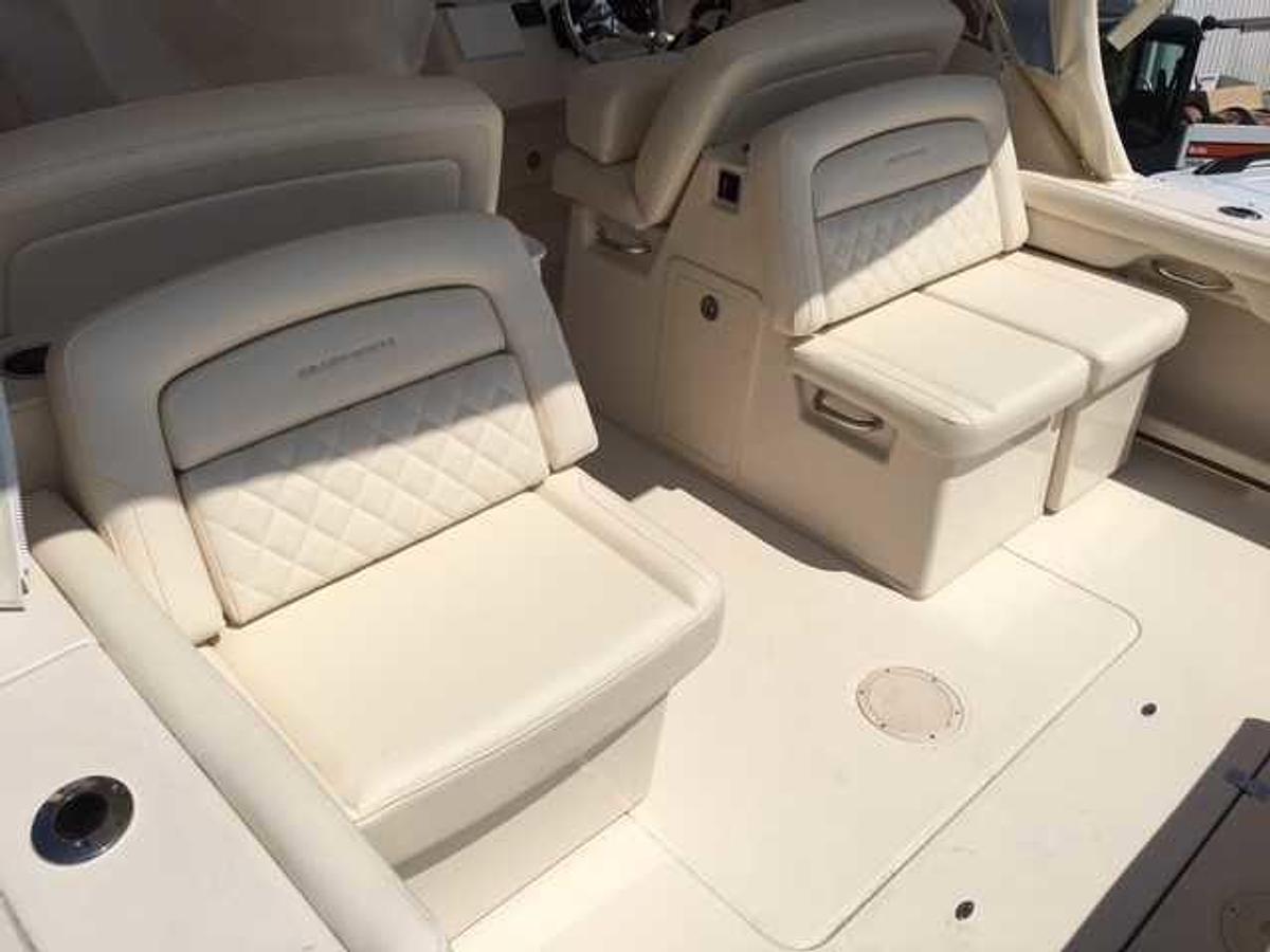 Used 2019 Grady-White Freedom 325