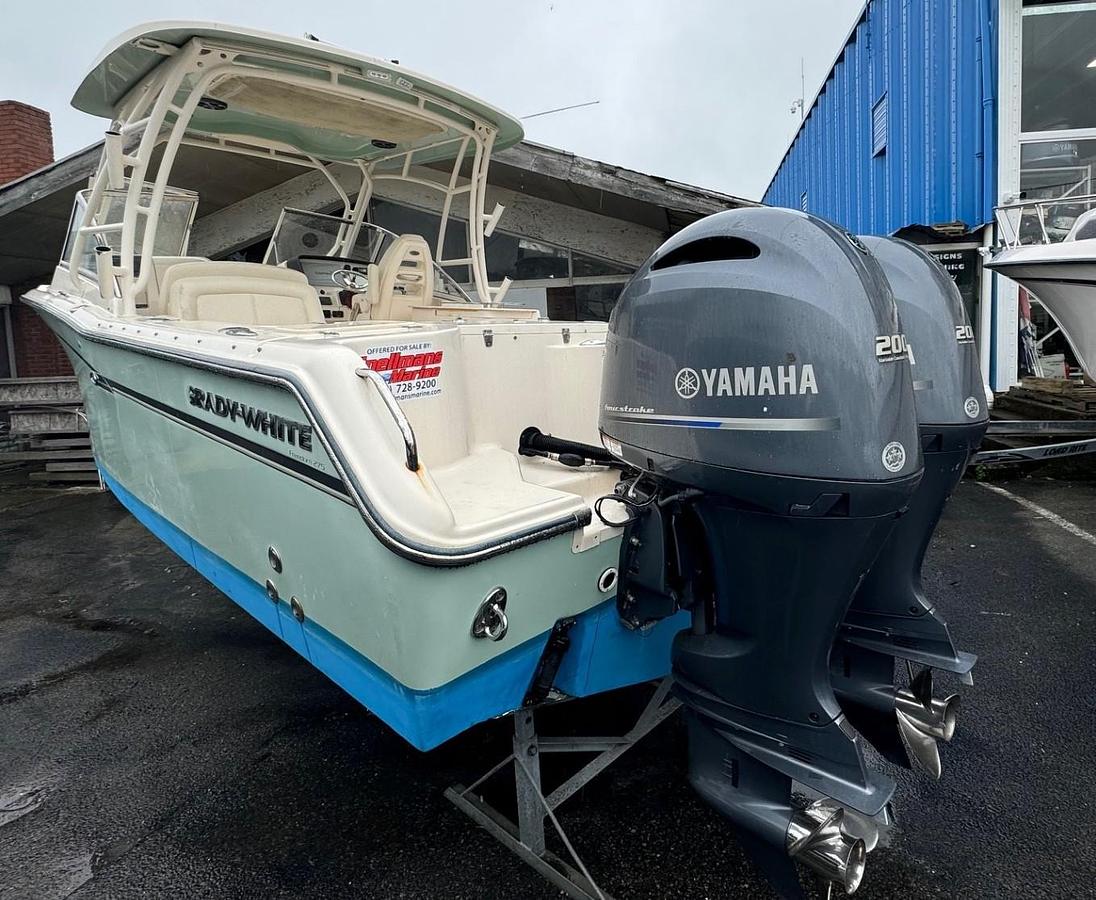Used 2019 Grady White Freedom 275 with Yamaha F200's