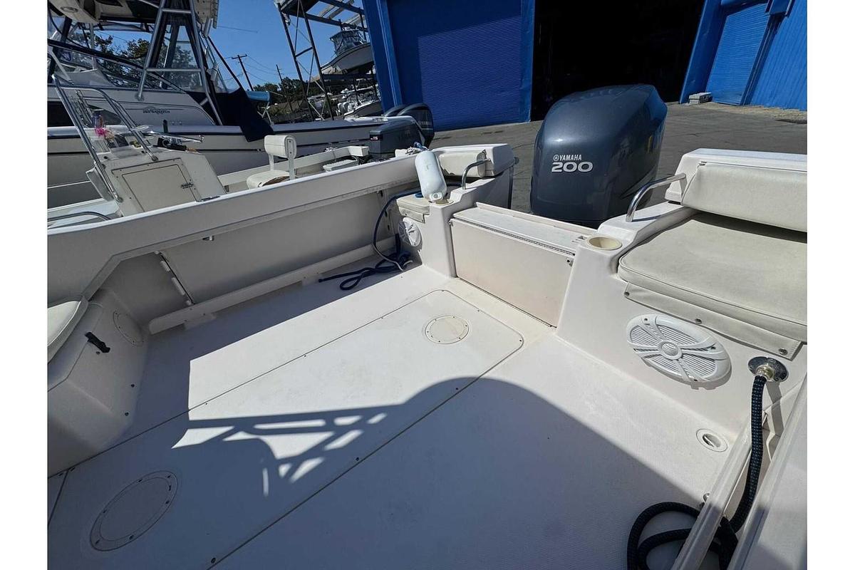 Used 2003 Grady-White 226 SEAFARER