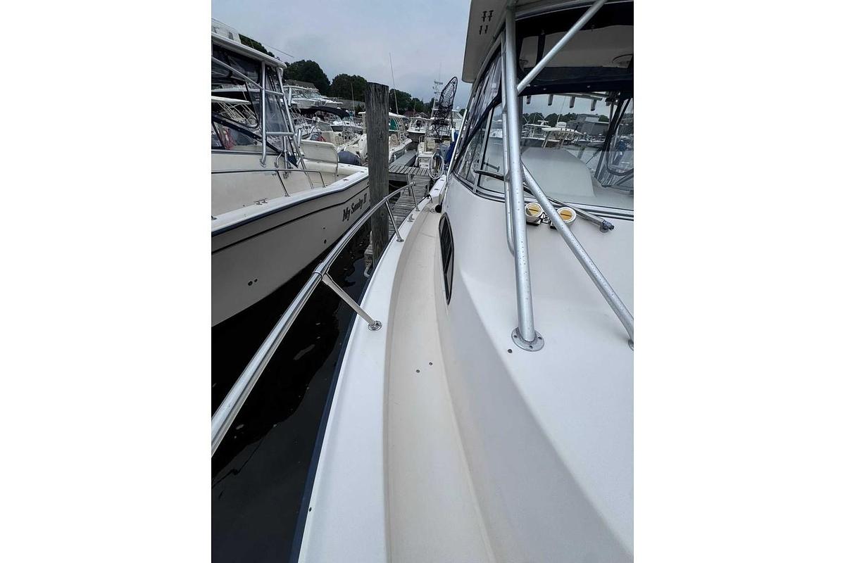 Used 2001 Grady-White 300 Marlin