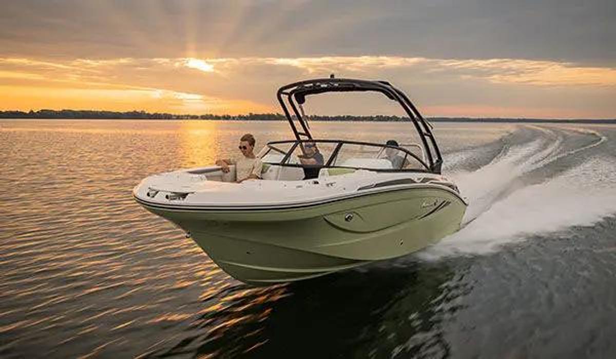 SunDeck 2050 Outboard