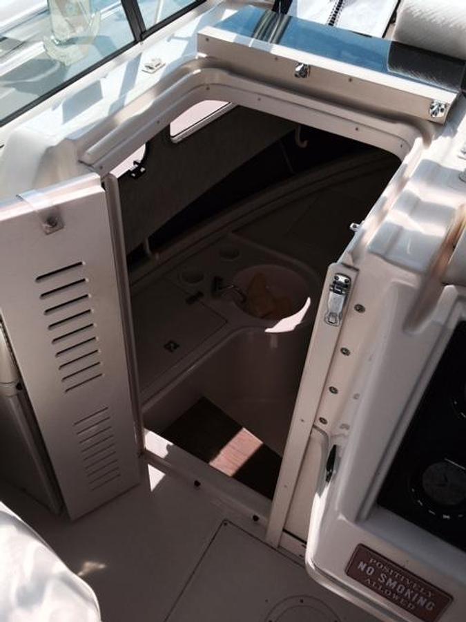 Used Grady White 232 GUlfstream with 2009 Evinrude E-Tec 150's