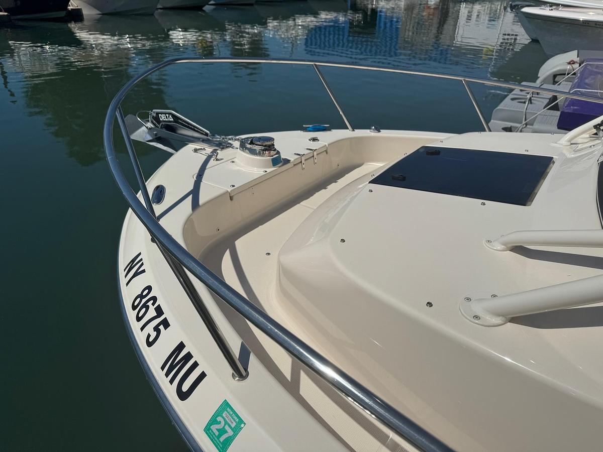 Used 2023 Grady White 218 Adventure with Yamaha F250 IDES