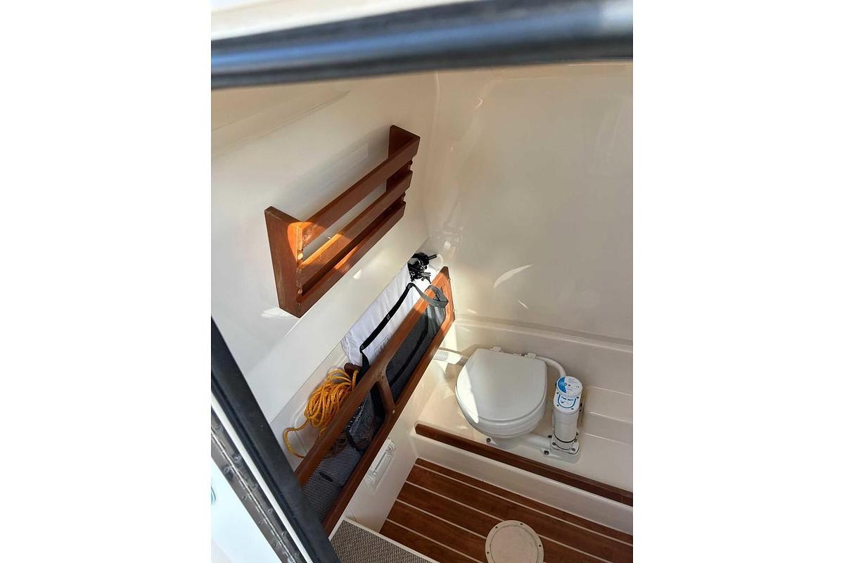 Used 2017 Grady-White Canyon 271