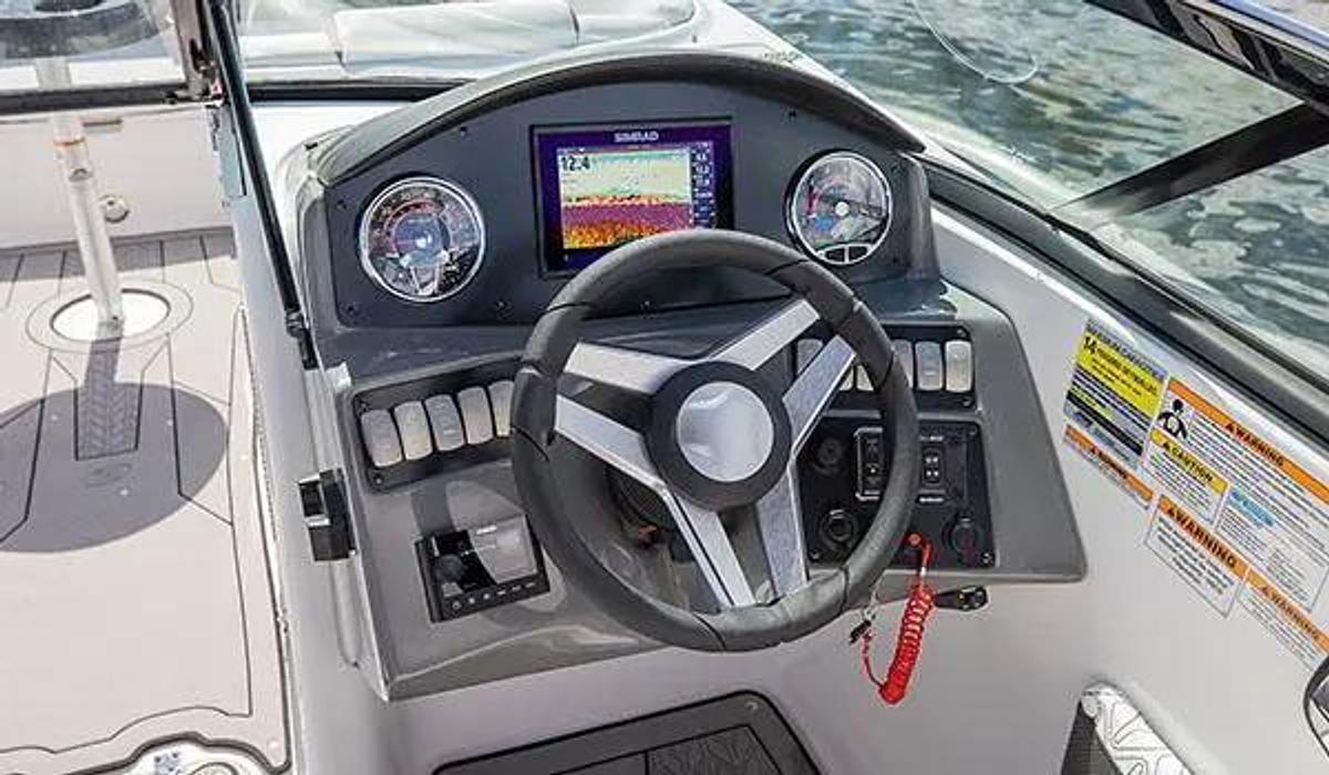 SunDeck 2486 Outboard