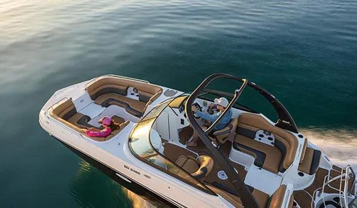 SunDeck 2486 Outboard