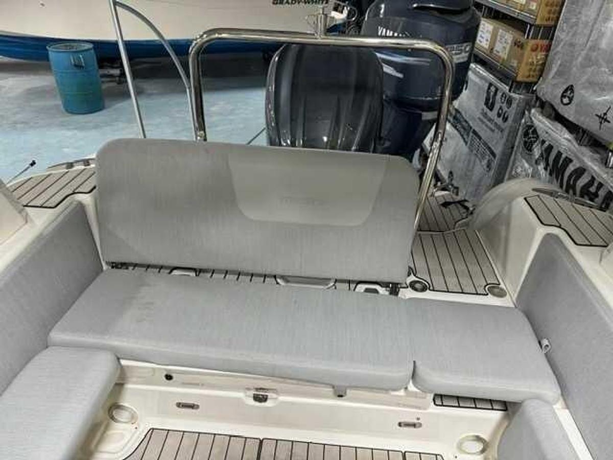 Used 2025 Zodiac Medline 7.5