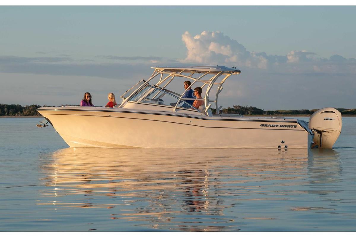2026 Grady-White Freedom 275