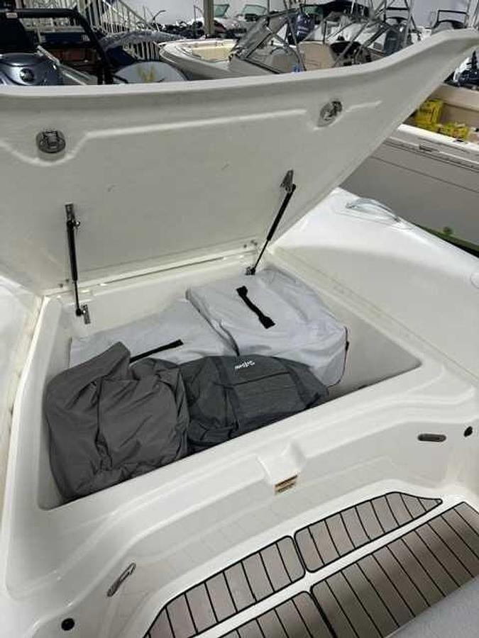 Used 2025 Zodiac Medline 7.5