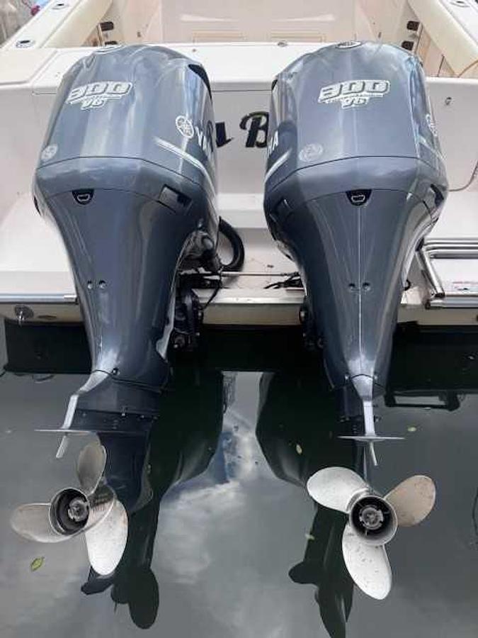 Used 2011 Grady-White 306 Canyon