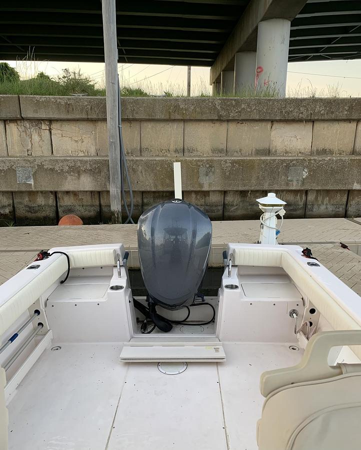 Used 2001 Grady White 226 Seafarer with 2008 Yamaha F250