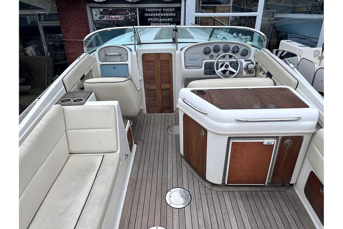 Used 2004 Chris Craft 28 Corsair