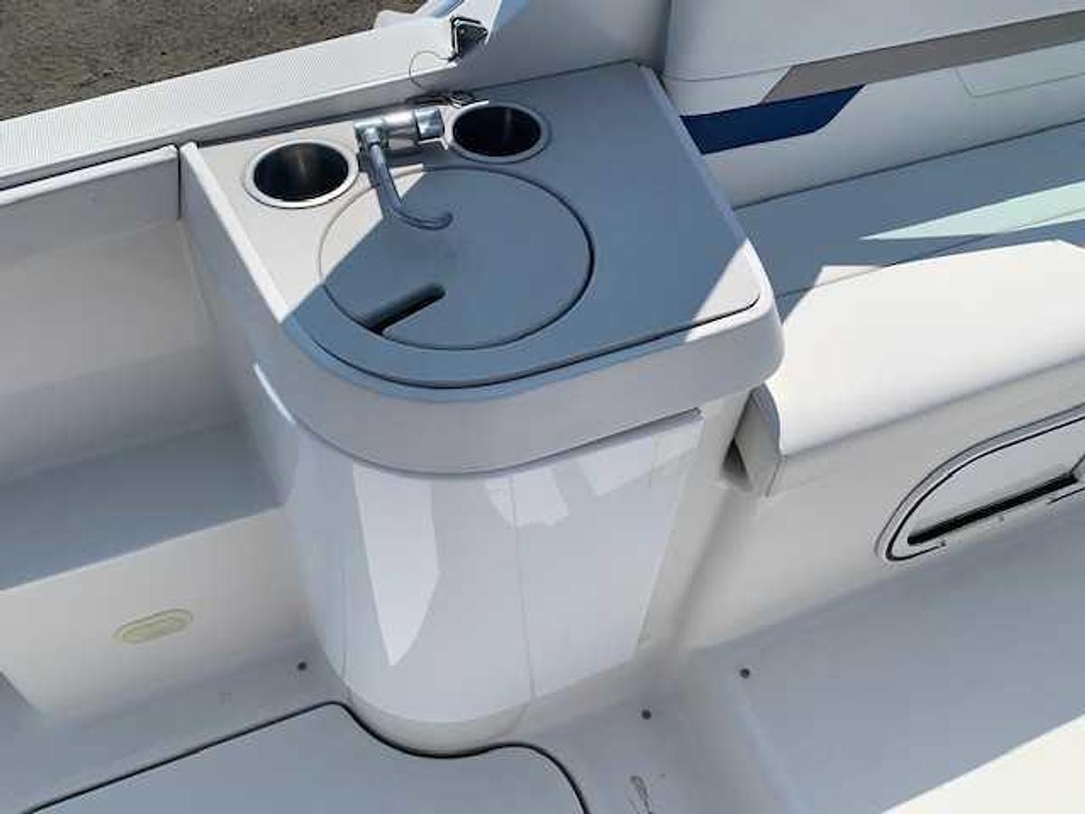 Used 2003 Formula 27 PC