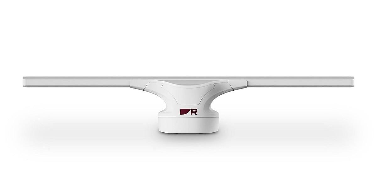 Raymarine 110 Watt Cyclone Pro With 6ft Antenna 15m Cables