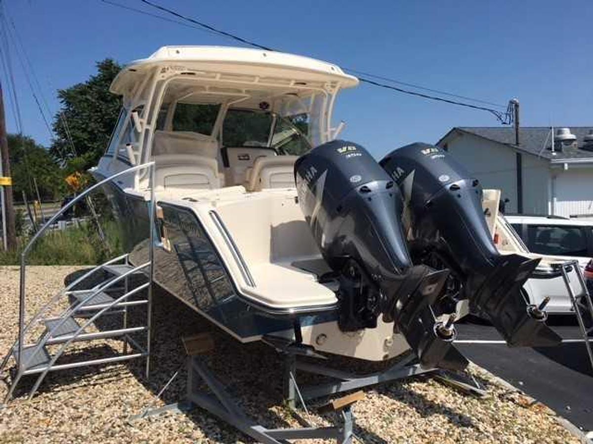 Used 2019 Grady-White Freedom 325
