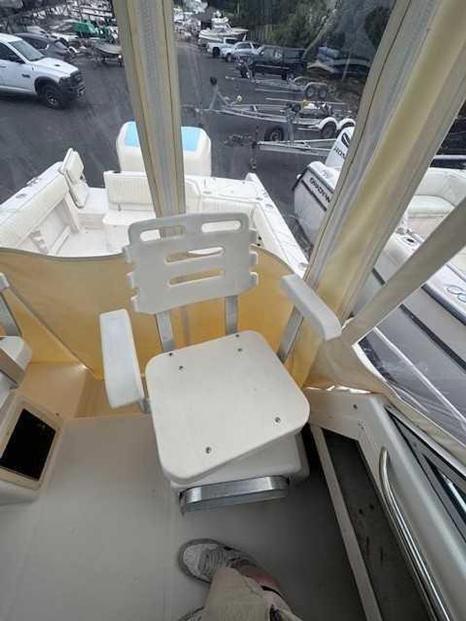 Used 1995 Grady-White 27 Sailfish