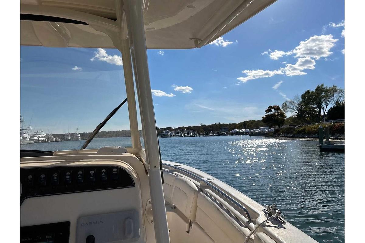 Used 2017 Grady-White Canyon 271