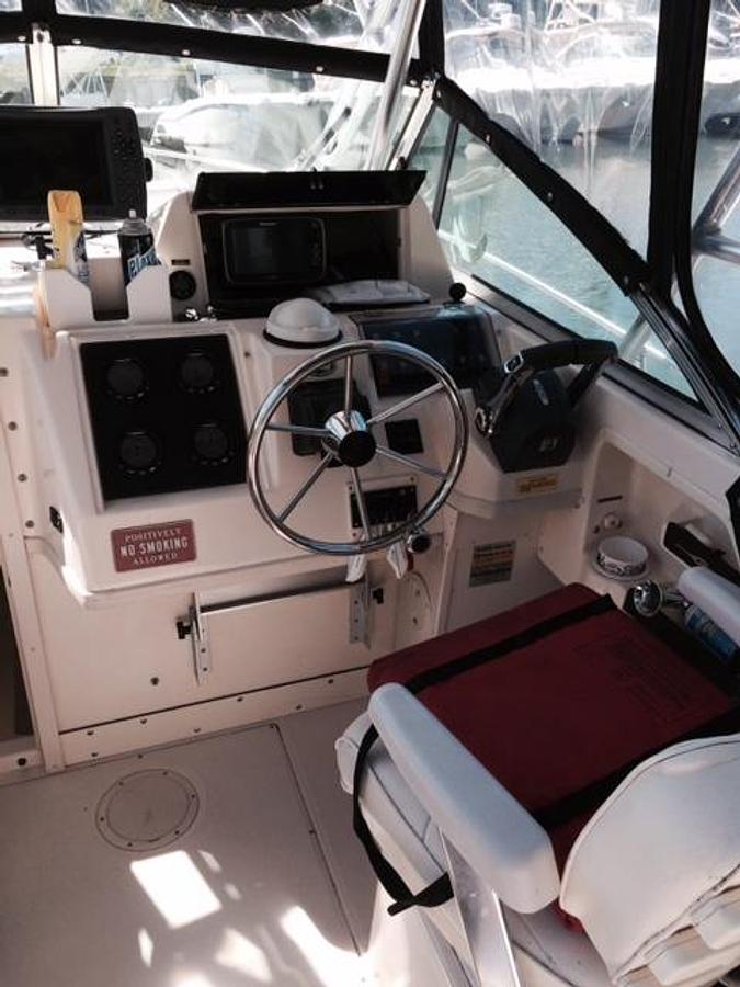 Used Grady White 232 GUlfstream with 2009 Evinrude E-Tec 150's