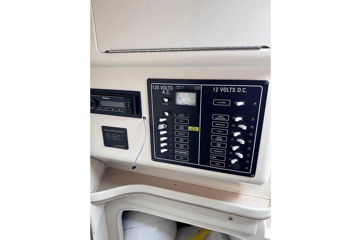 Used 2001 Grady-White 300 Marlin