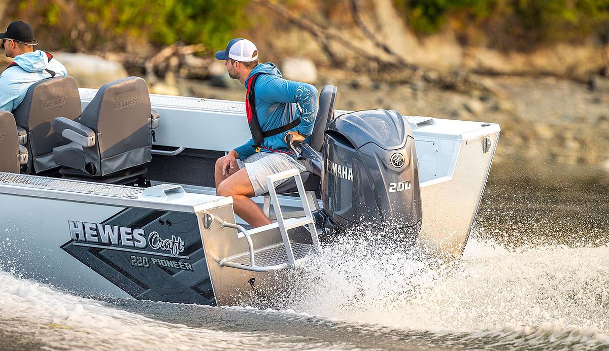 In-line 4  200 / 150 hp