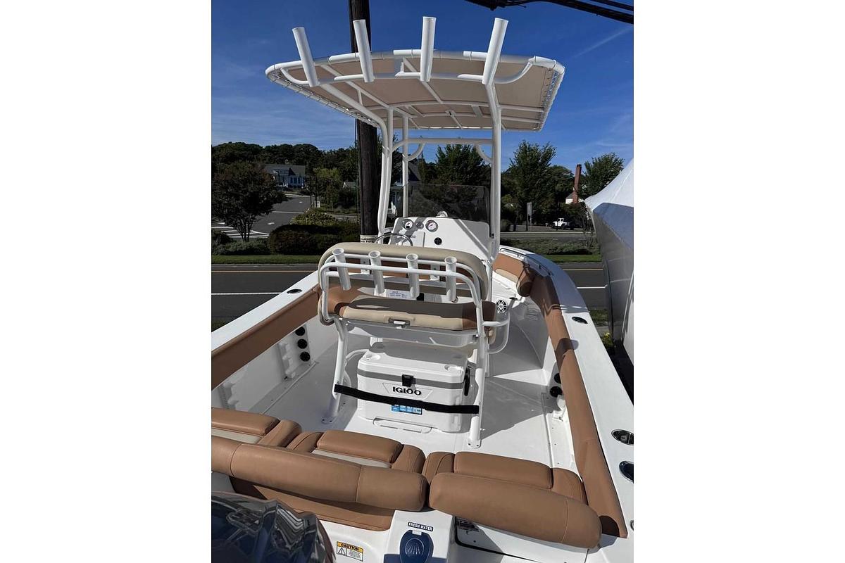 2025 NauticStar 212 Legacy