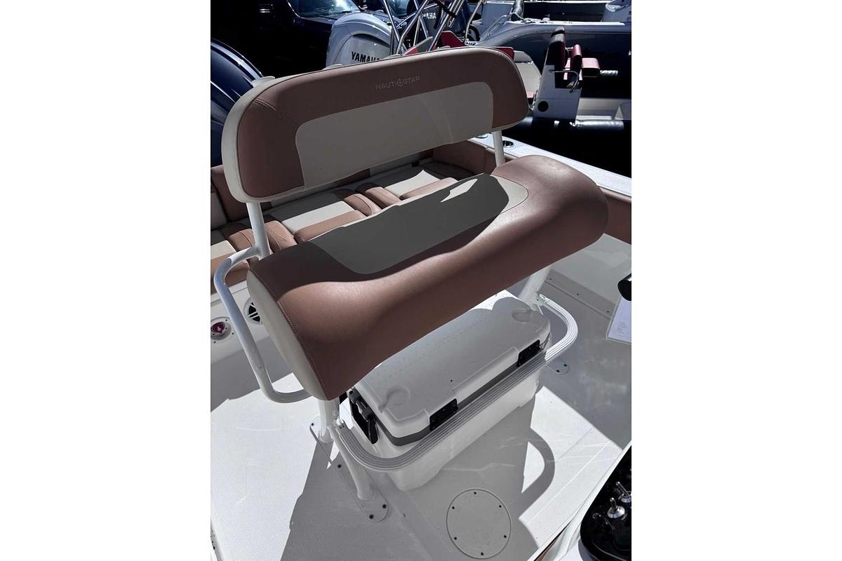 2025 NauticStar 212 Legacy