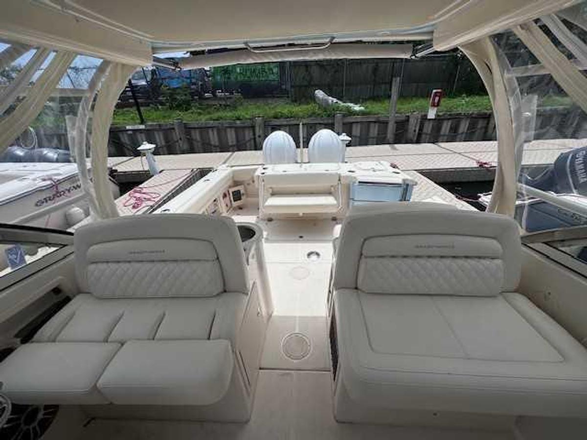 Used 2023 Grady-White Freedom 307