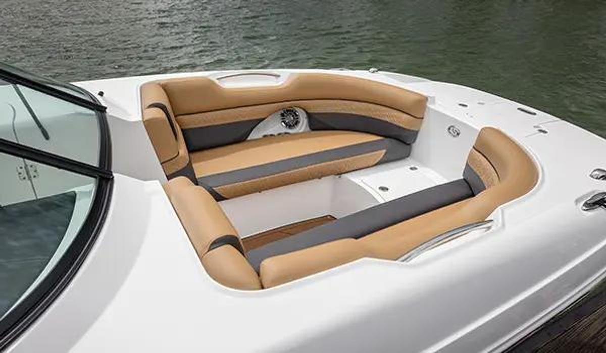 SunDeck 2690 Outboard