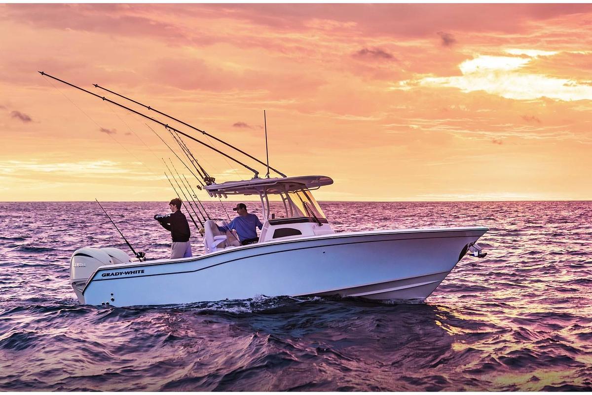 2026 Grady-White Canyon 271