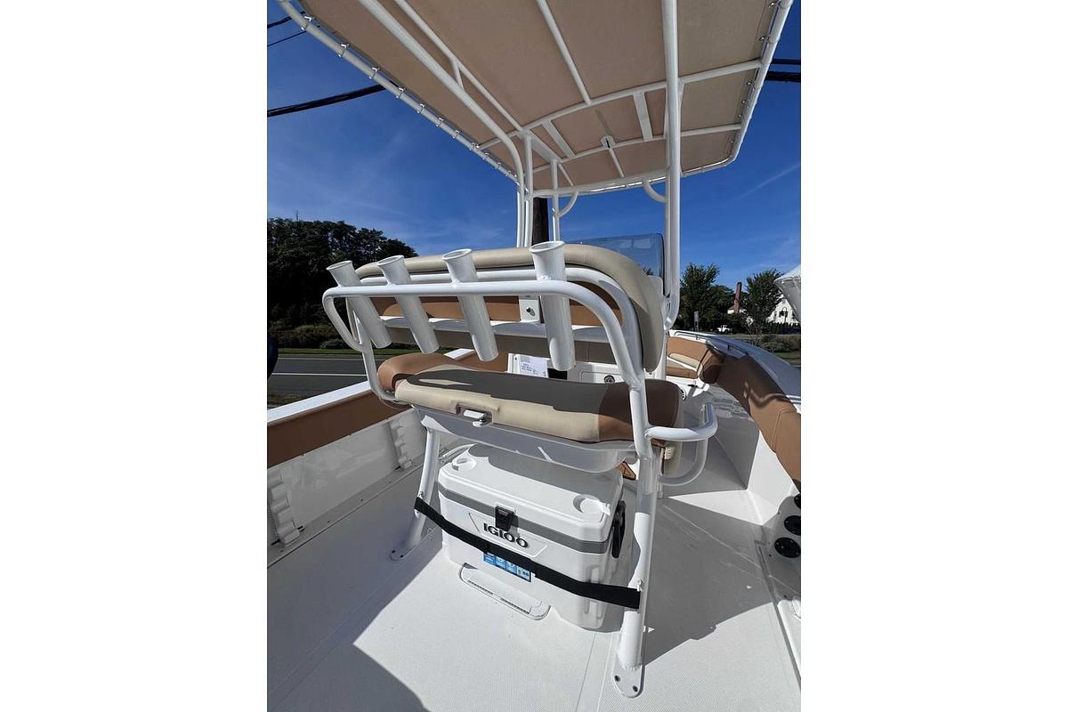 2025 NauticStar 212 Legacy