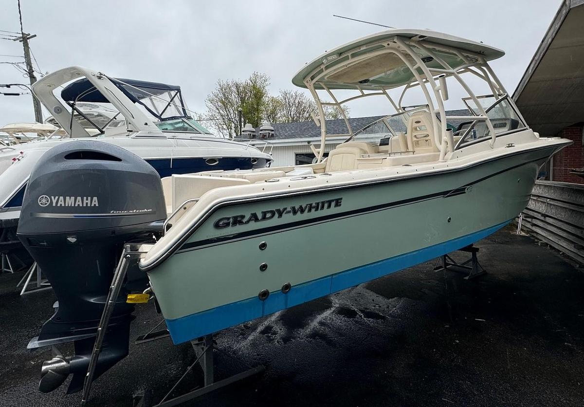 Used 2019 Grady White Freedom 275 with Yamaha F200's