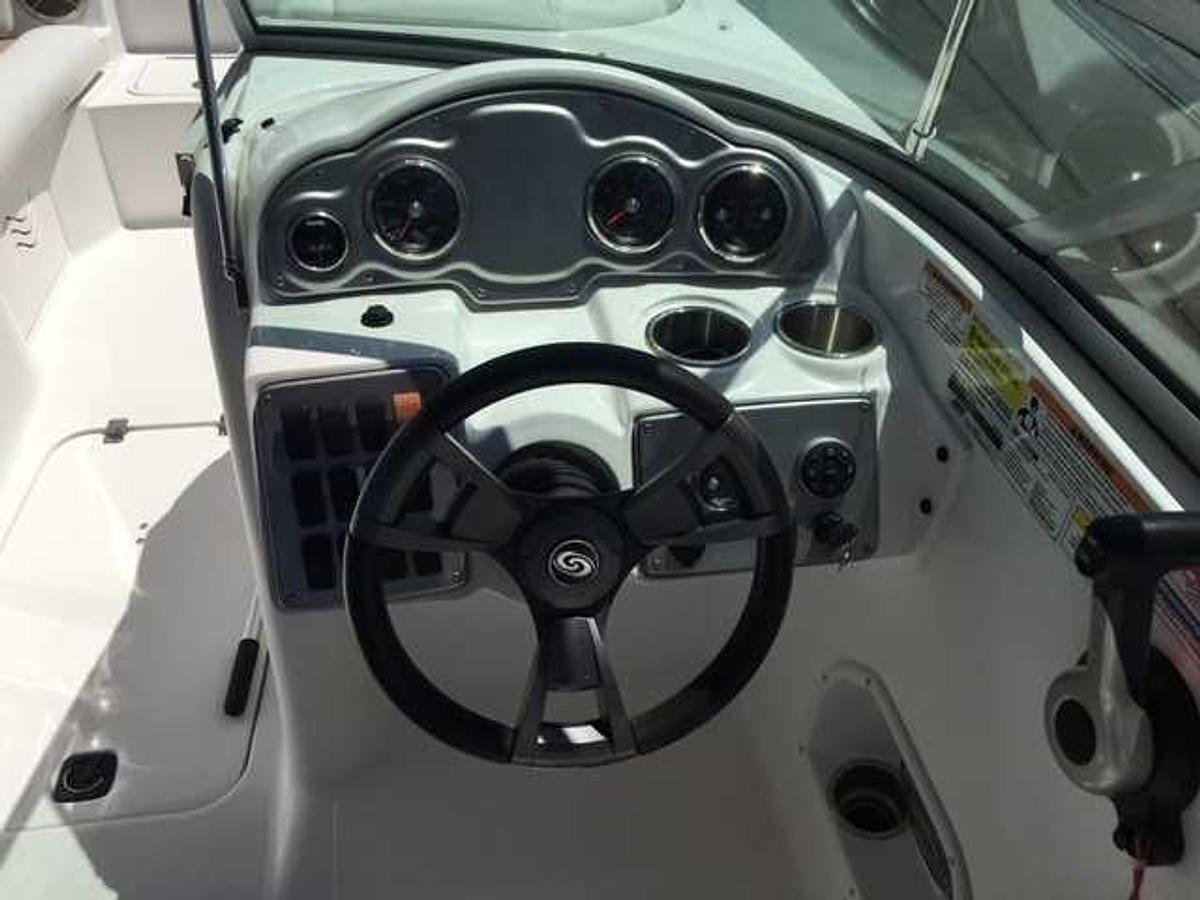 Used 2015 Hurricane SD 2000 OB