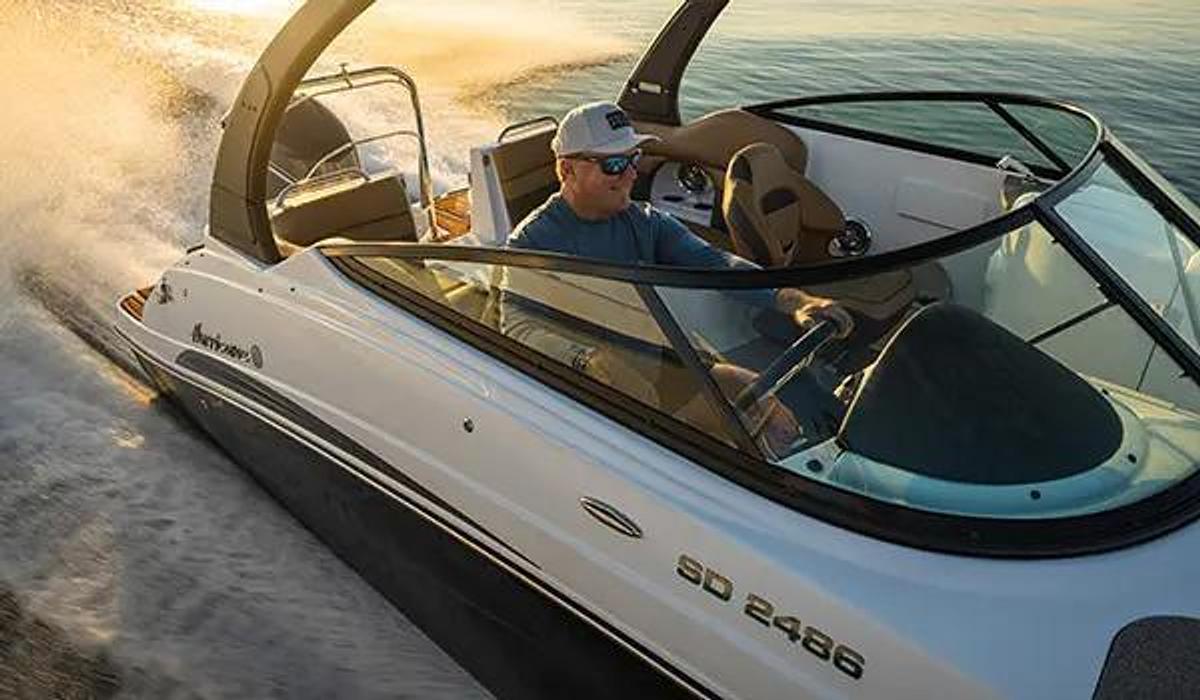 SunDeck 2486 Outboard